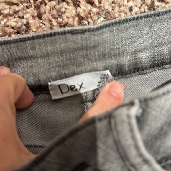 Super cute gray Dex jeans - Picture 4 of 5